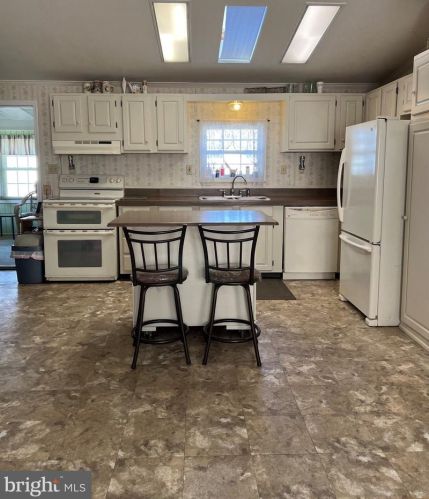 17 Greenbriar Ct, Harleysville, PA 19438-2967