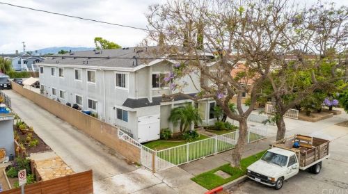 1640 219th St, Torrance, CA 90501-2893
