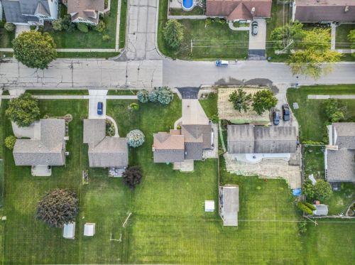 8219 57 Ave, Kenosha WI 53142-4728 exterior