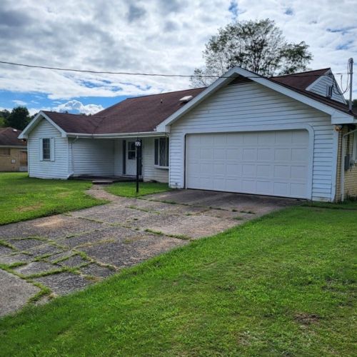 521 Old Route 51 Rd, Smock, PA 15480-1201