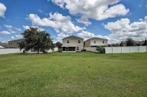 13215 Waterford Castle Dr, Dade City FL  33525-5213 exterior