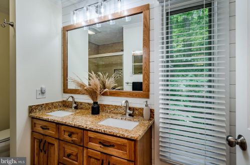 1618 Bondsville Rd, Downingtown PA  19335-1320 exterior