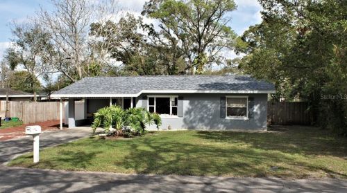 11 Sunshine Blvd, Deland, FL 32724-2529