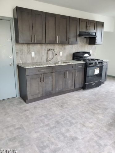 54 2 St, Newark NJ 07107-3106 exterior