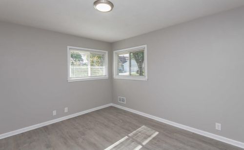 2376 77 St, Milwaukee WI 53219-2765 exterior