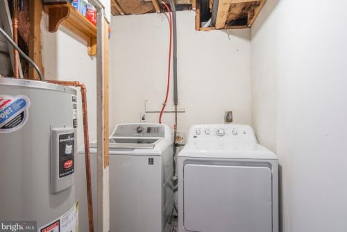 256 Lexington Rd, Collegeville PA  19473-1204 exterior