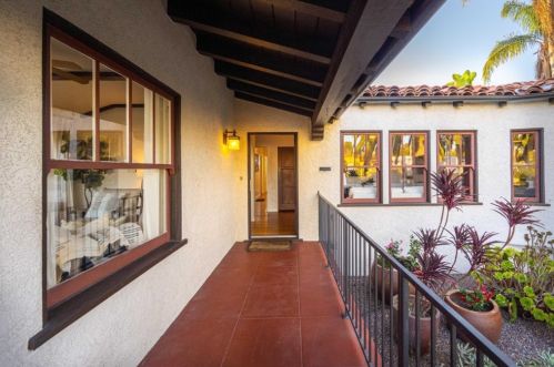 5118 Marlborough Dr, San Diego CA  92116-2029 exterior