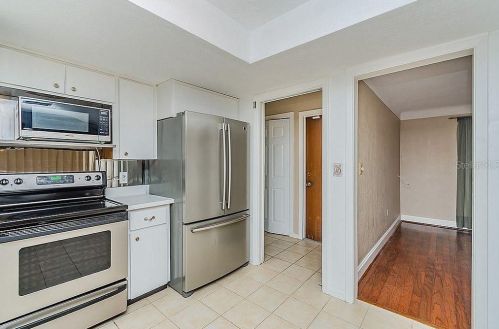 165 Patty Ann Blvd, Palm Harbor FL  34683-5045 exterior