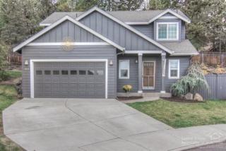 3033 Quiet Canyon Dr, Bend, OR 97701-3964