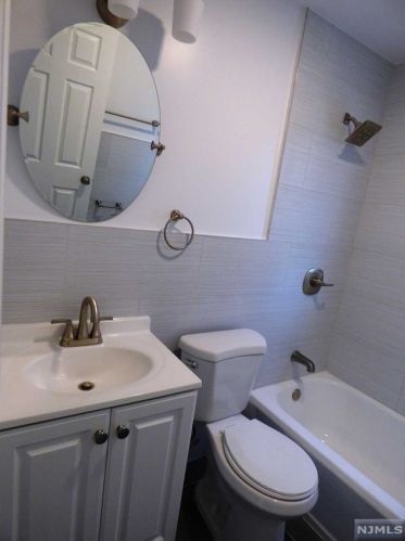 313 Prospect Ave, Dumont NJ  07628-1811 exterior