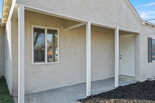 1401 Tebbutt Ave, Modesto CA  95350-3948 exterior