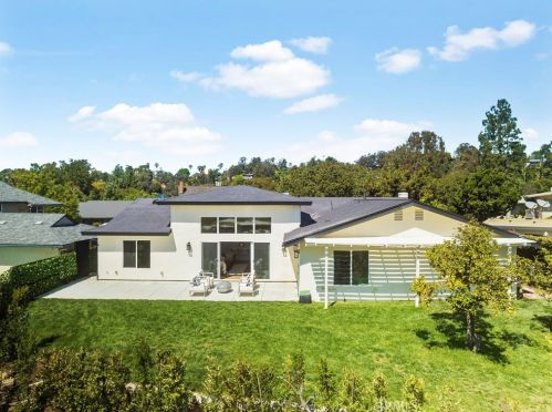 621 Camino Cerrado, South Pasadena CA  91030-4103 exterior