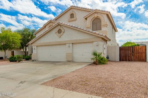 711 Merrill Ave, Gilbert, AZ 85233-2057