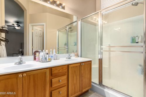 20320 82 Ln, Peoria AZ  85382-5483 exterior