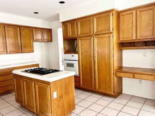 32005 Corte Eldorado, Temecula CA  92592-1033 exterior