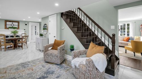 961 Front St, Tinton Falls NJ  07701-5615 exterior