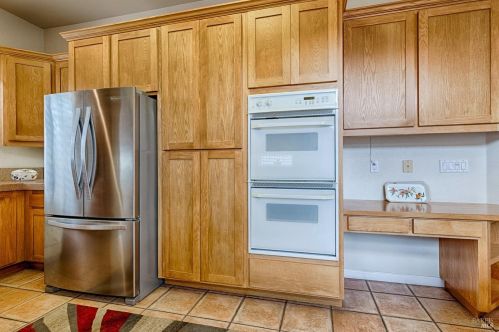 6479 Pine Valley Dr, Santa Rosa CA  95409-5891 exterior