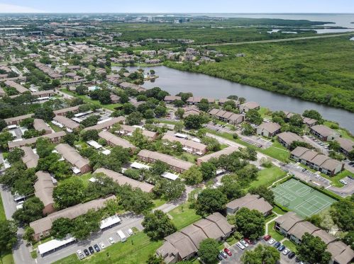 126 114th Ter, Saint Petersburg, FL 33716-2831
