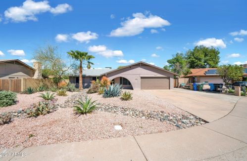 4128 Meadow Dr, Glendale, AZ 85308-4014