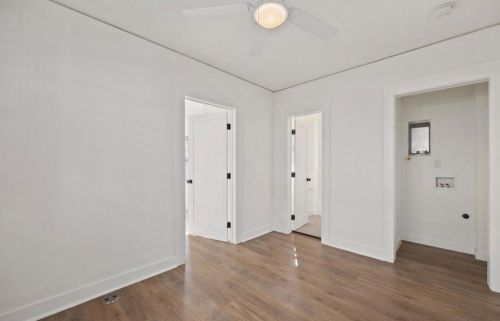 2436 Adriatic Ave, Long Beach CA 90810-3313 exterior