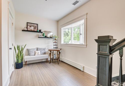 24 William St, Metuchen NJ  08840-1822 exterior