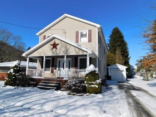 3 Mcpherson St, Warren, PA 16365-1529