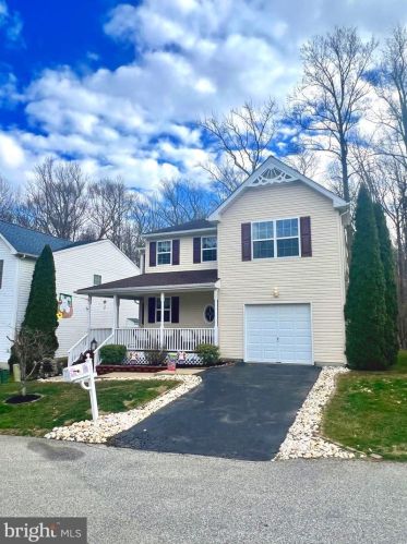 30 Victory Way, Boothwyn, PA 19061-2470