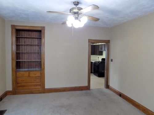 207 Patterson Ave, South Connellsville PA  15425-4536 exterior