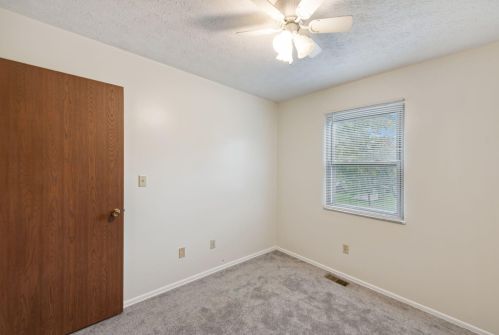 7783 Walnut Creek Dr, Florence KY  41042-2773 exterior