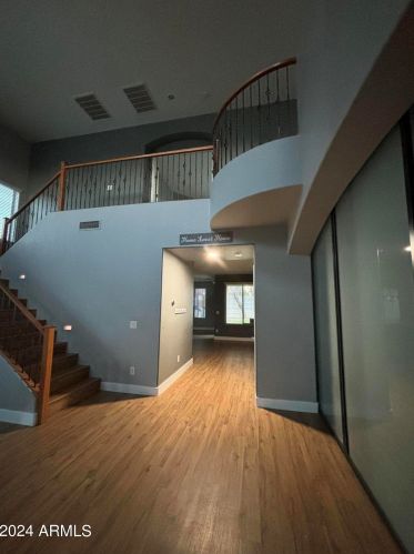 8363 Gardenia Ave, Glendale, AZ 85305-3935