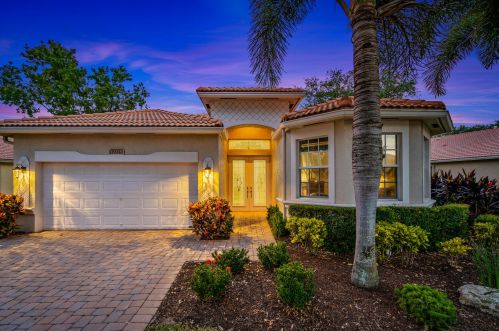 12225 Blair Ave, Boynton Beach, FL 33437-6358