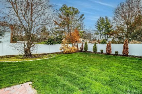 4 Cymbeline Dr, Old Bridge NJ  08857-2704 exterior