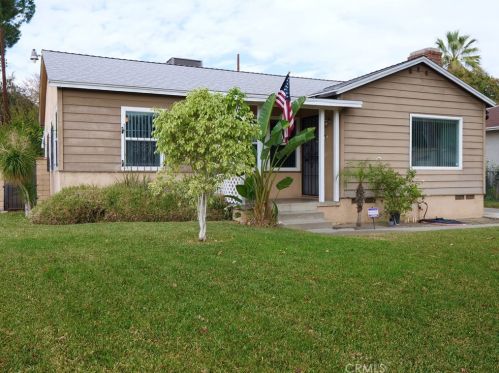 858 24th St, San Bernardino, CA 92405-3620