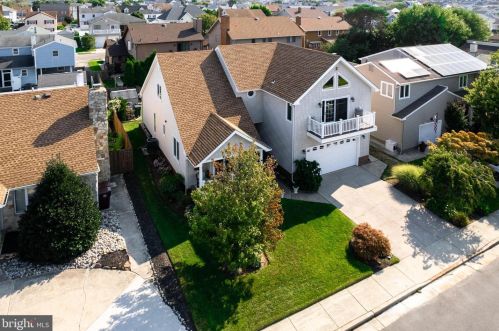 309 Waldon Dr, Atlantic City, NJ 08406-1632