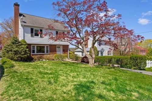 47 Mount Morris Ave, White Plains, NY 10604-2228