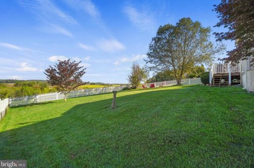 3509 Hardwood Ter, Spring Grove PA  17362-9104 exterior