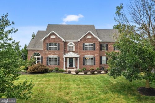 112 Pichelman Rd, Limerick, PA 19468-1899
