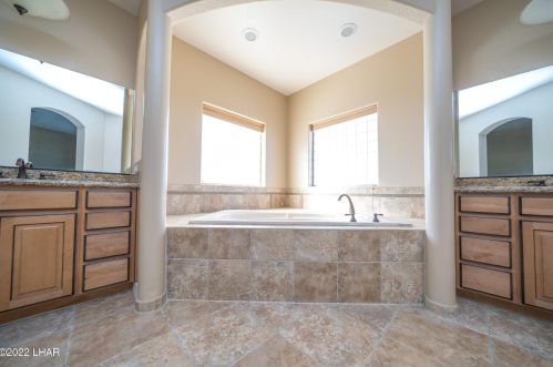 3745 Monterey Dr, Lake Havasu City AZ  86406-8819 exterior