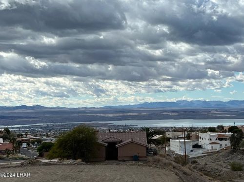3771 Yazoo Dr, Lake Havasu City, AZ 86404-2310