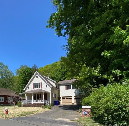 63 Gilbert St, Litchfield, CT 06787-1441