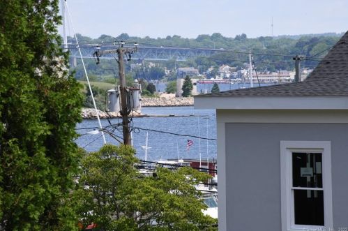 20 Thames St, United States Coast Guard Ac, CT 06320-4510