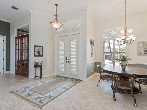 987 Hunt Ct, Marco Island, FL 34145-2726