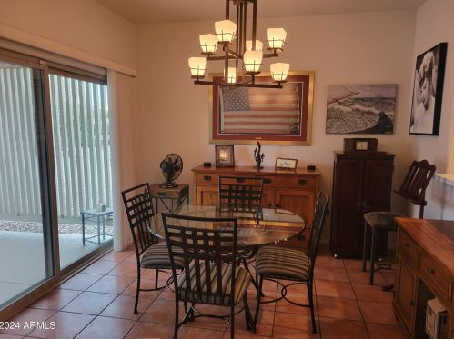 18213 Summerbreeze Way, Sun City, AZ 85374-8612