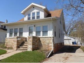 1014 Arthur Ave, Oshkosh, WI 54902-3402