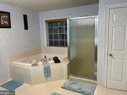 16832 Fairfax Dr, Owens VA  22485-5649 exterior