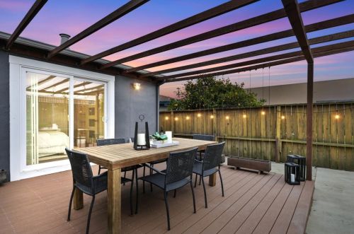 825 3rd Ave, San Bruno CA  94066-3211 exterior