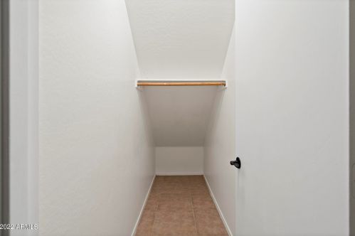 5014 6 St, Phoenix AZ 85012-1311 exterior