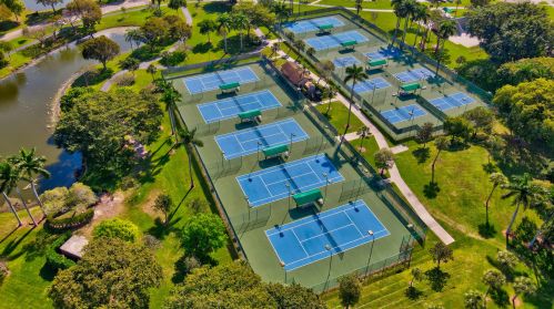 8425 Springlake Dr, Boca Raton FL  33496-4904 exterior