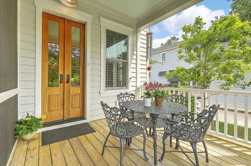 1521 Lindsey Creek Dr, Mount Pleasant SC  29466-8393 exterior