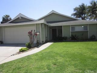 414 Moorehaven Dr, Long Beach, CA 90746-1151